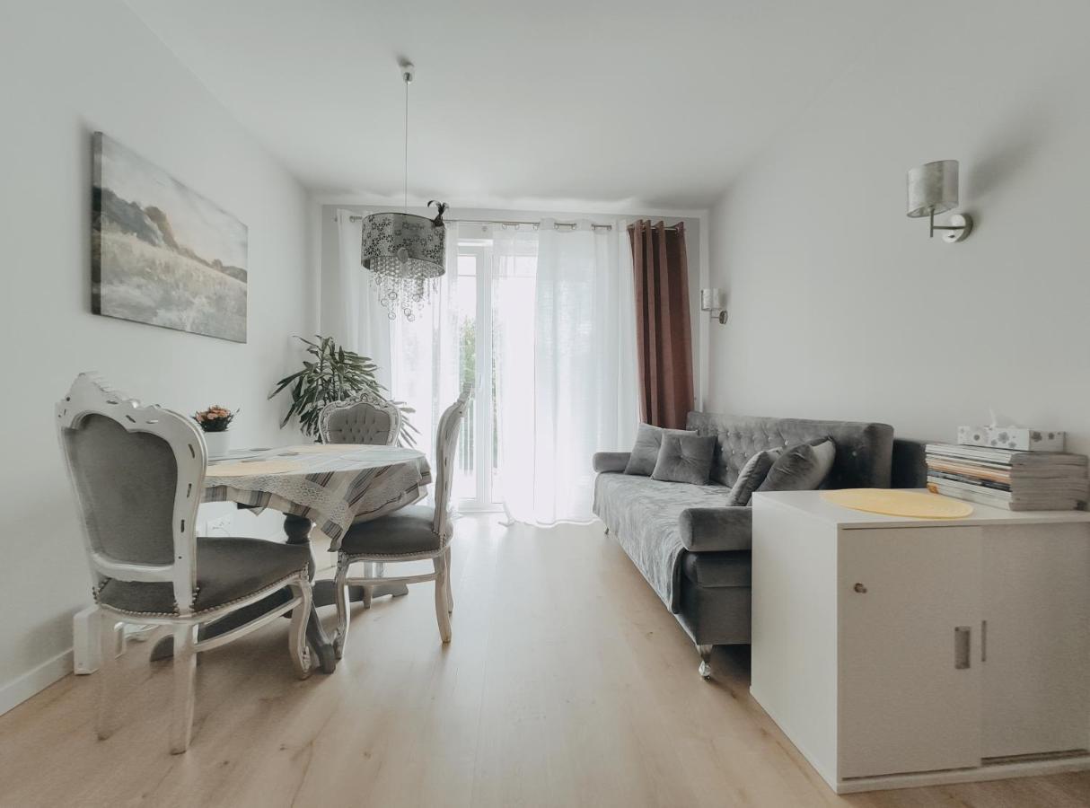 Lema 15A By Homeprime Krasków Εξωτερικό φωτογραφία